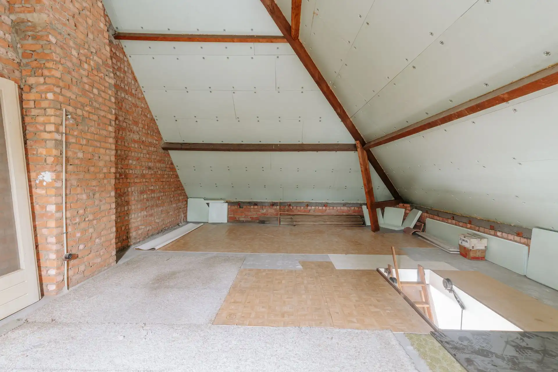 Te renoveren HOB in wijk Molenveld in Edegem foto 27