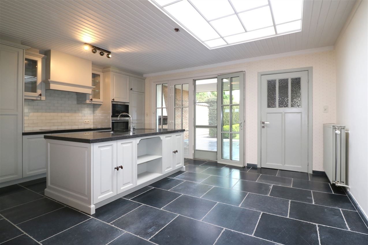 Charmevolle, vernieuwde woning met 3 slps en stadstuin foto 8