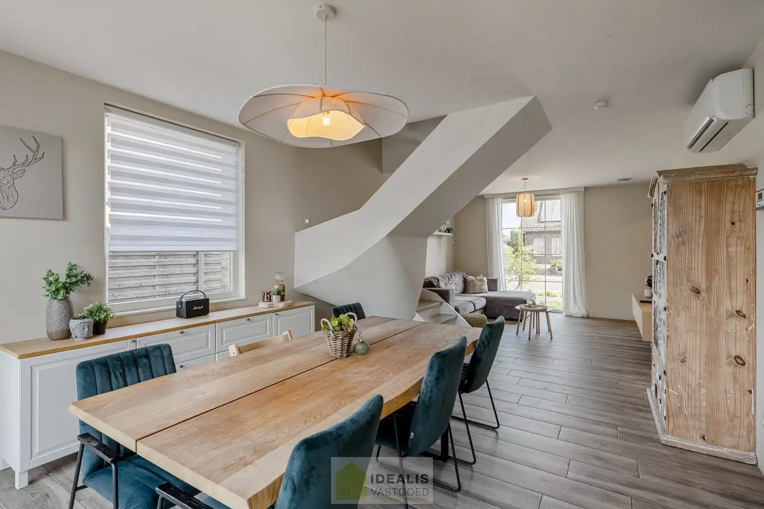 IDEALIS VASTGOED - Prachtige stijlvolle woning met 2 tot 3 slaapkamers op gegeerde locatie! foto 10