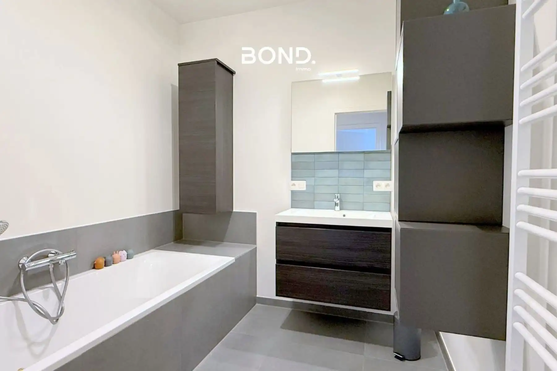 Instapklaar 2-slaapkamerappartement foto 11