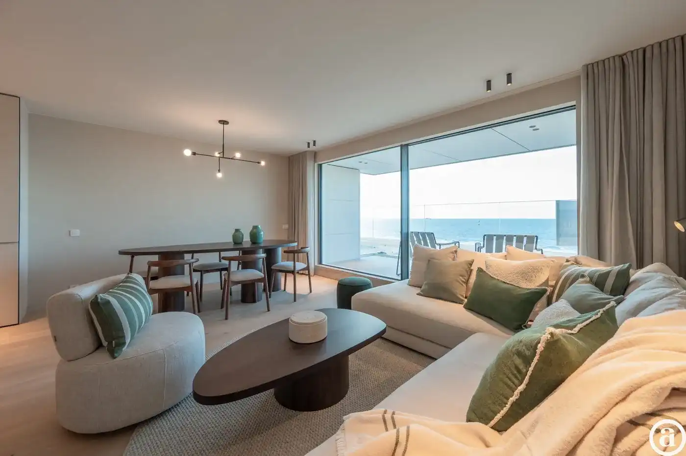 Uitzonderlijk appartement op de Zeedijk-Het Zoute (3 slpk). foto 9