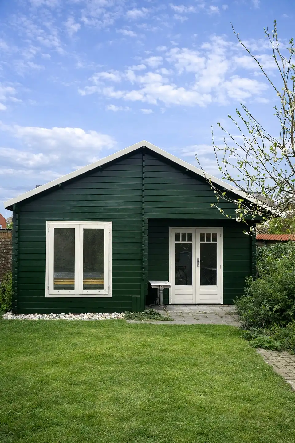 Stijlvol gelijkvloers appartement met private tuin nabij zee in De Haan. foto 18