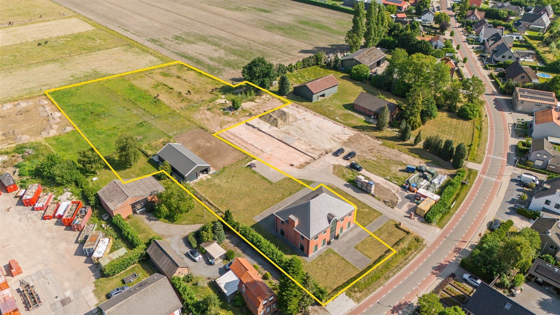 Prachtige tweewoonst met weilanden in de groene omgeving Heikant (NL) foto 4