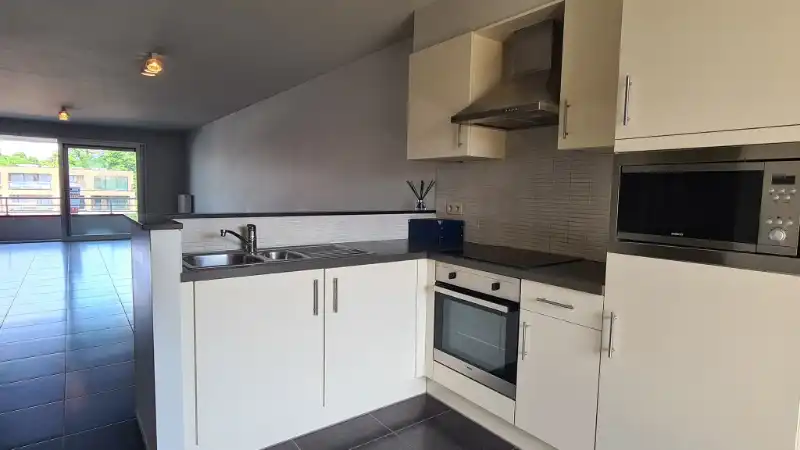 Energiezuinig appartement met 2 terrassen en garage met prachtig zicht op het water. foto 9