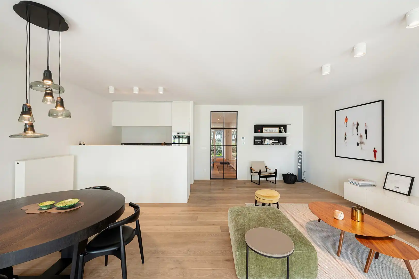 Uitzonderlijk tuinappartement met frontaal zicht op het Duinenwatermeer. foto 12