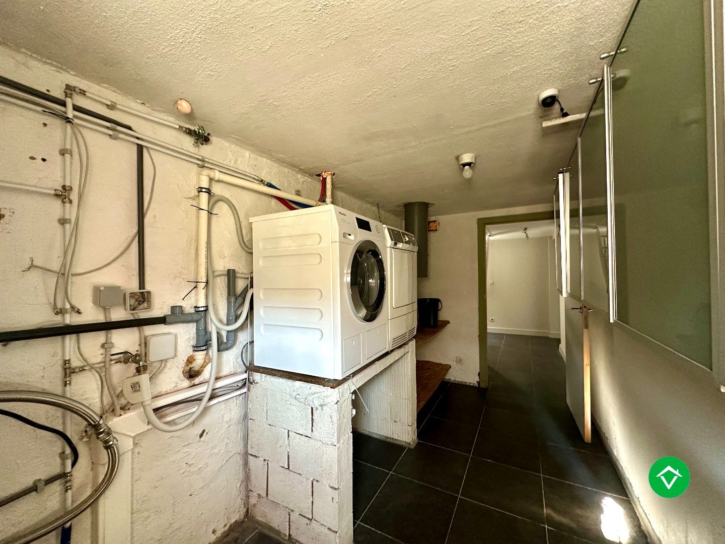 Alleenstaande, unieke woning met drie slaapkamers op een goede ligging te Torhout foto 15