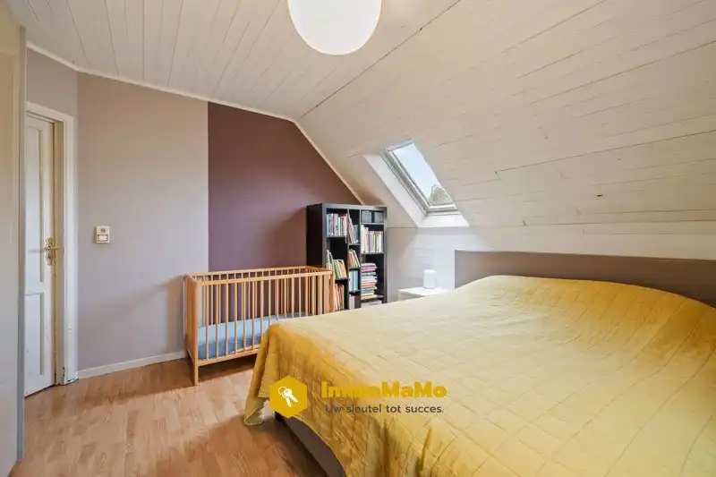 RUIME HALFOPEN BEBOUWING MET 4 SLAAPKAMERS TE KOOP IN LOKEREN foto 19