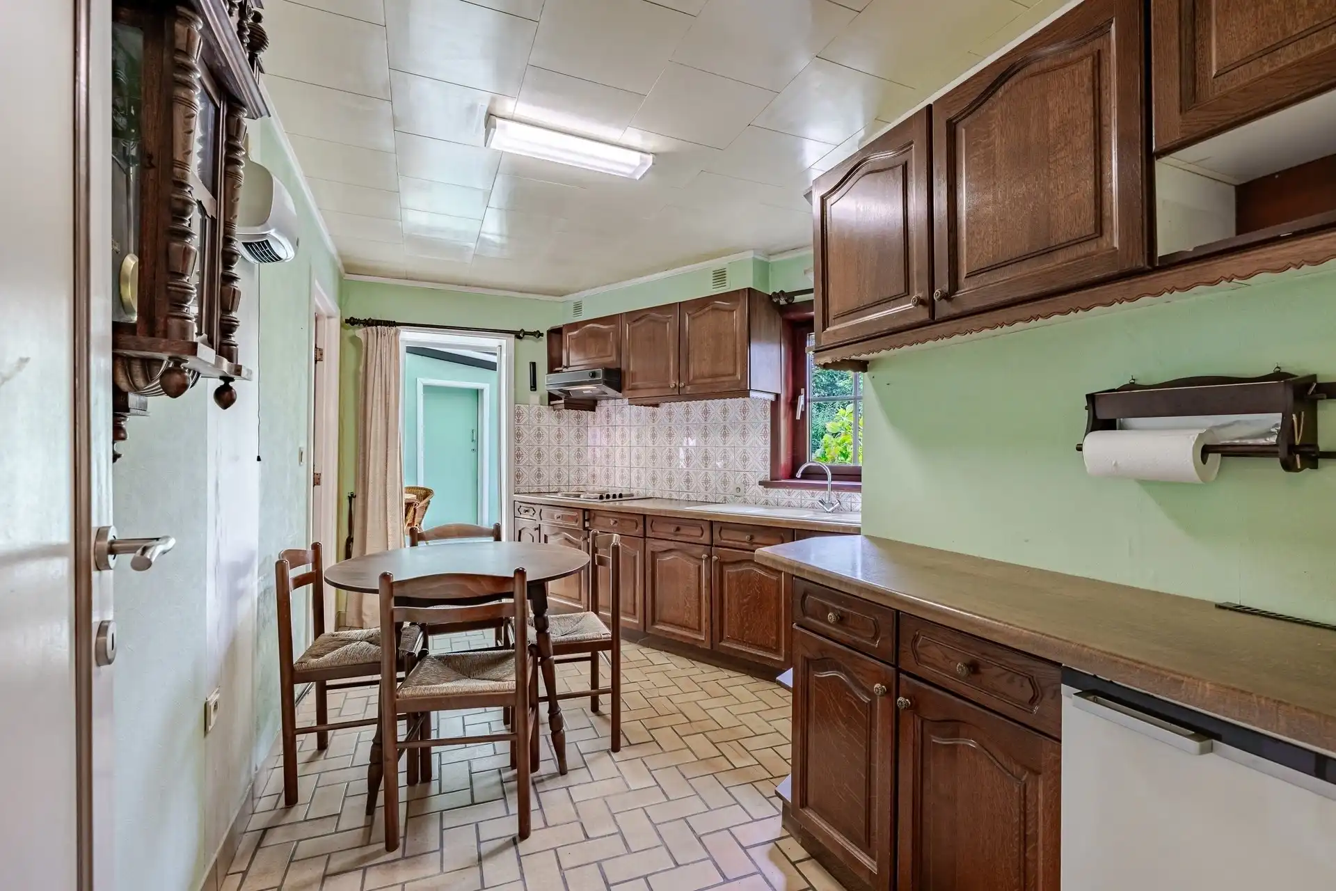 Te renoveren woning op toplocatie! foto 15