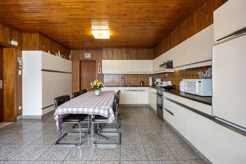 Zeer goed gelegen, charmante woning op 6are foto 9