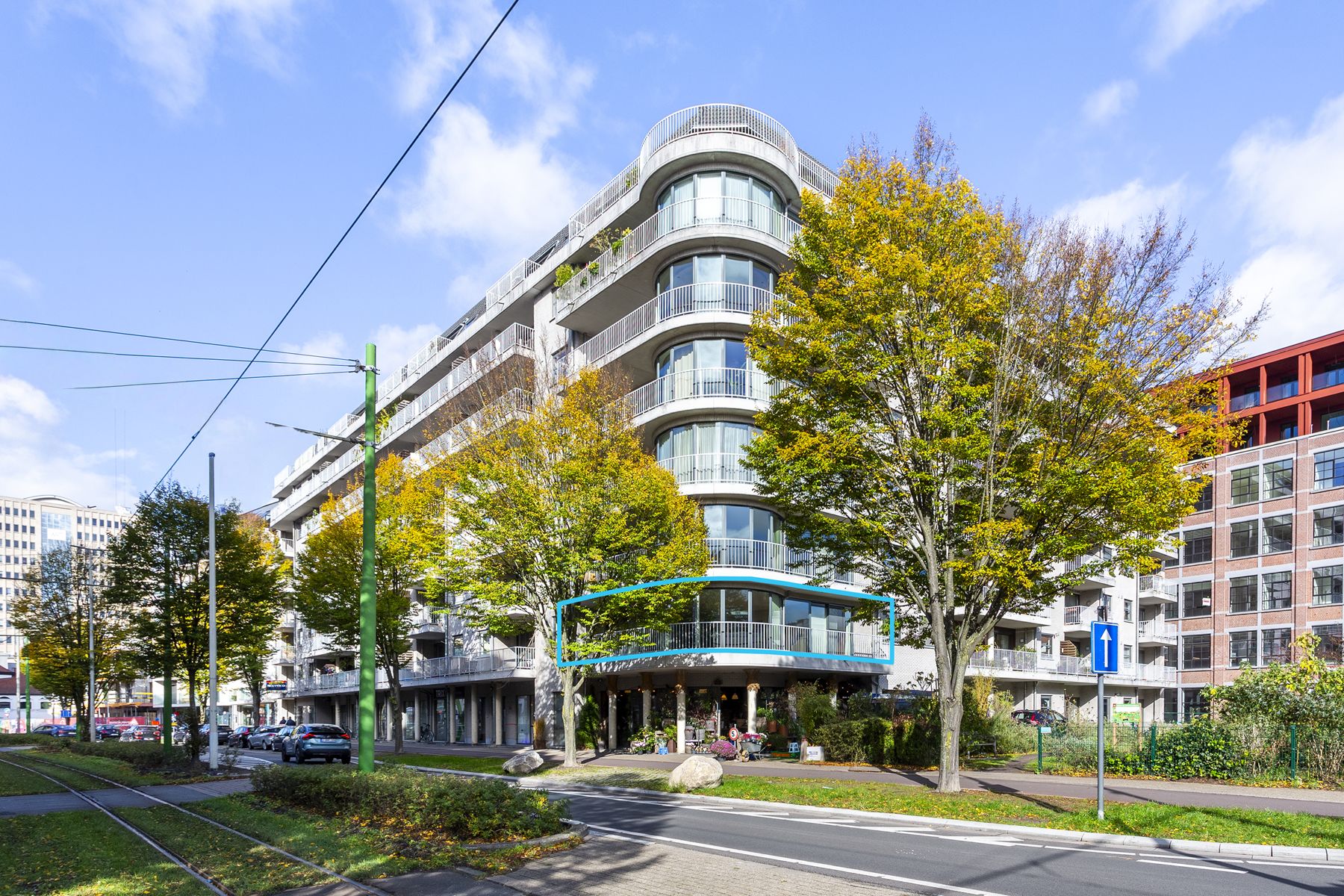 Ruim appartement met terras op toplocatie in Berchem foto 15