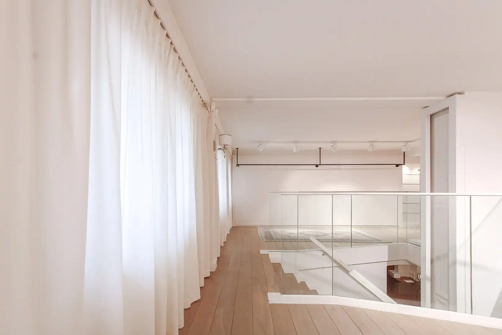 Kustlaan 27 te huur: Uitzonderlijke handelsruimte met luxueuze afwerking op toplocatie, nabij het Driehoeksplein foto 16