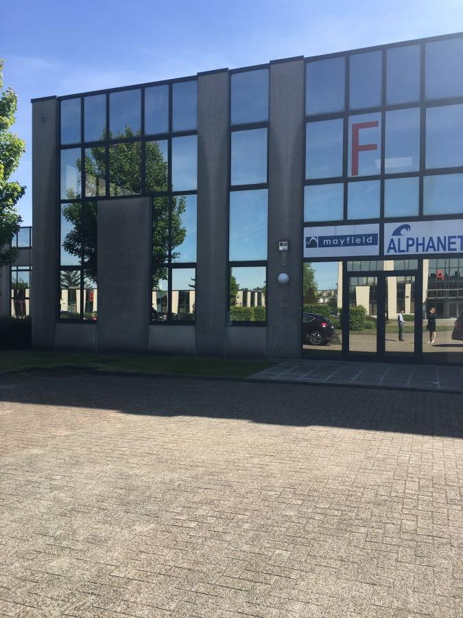 ()=>{if(producerUpdateValueVersion(node),producerAccessed(node),node.value===ERRORED)throw node.error;return node.value} Weiveldlaan 41 - 1930 Zaventem
