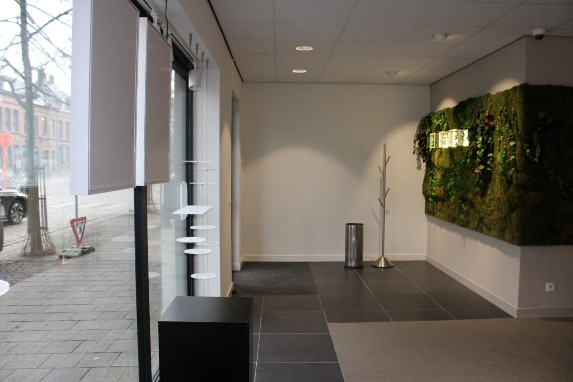 Ruim handelspand centrum Lier foto 2