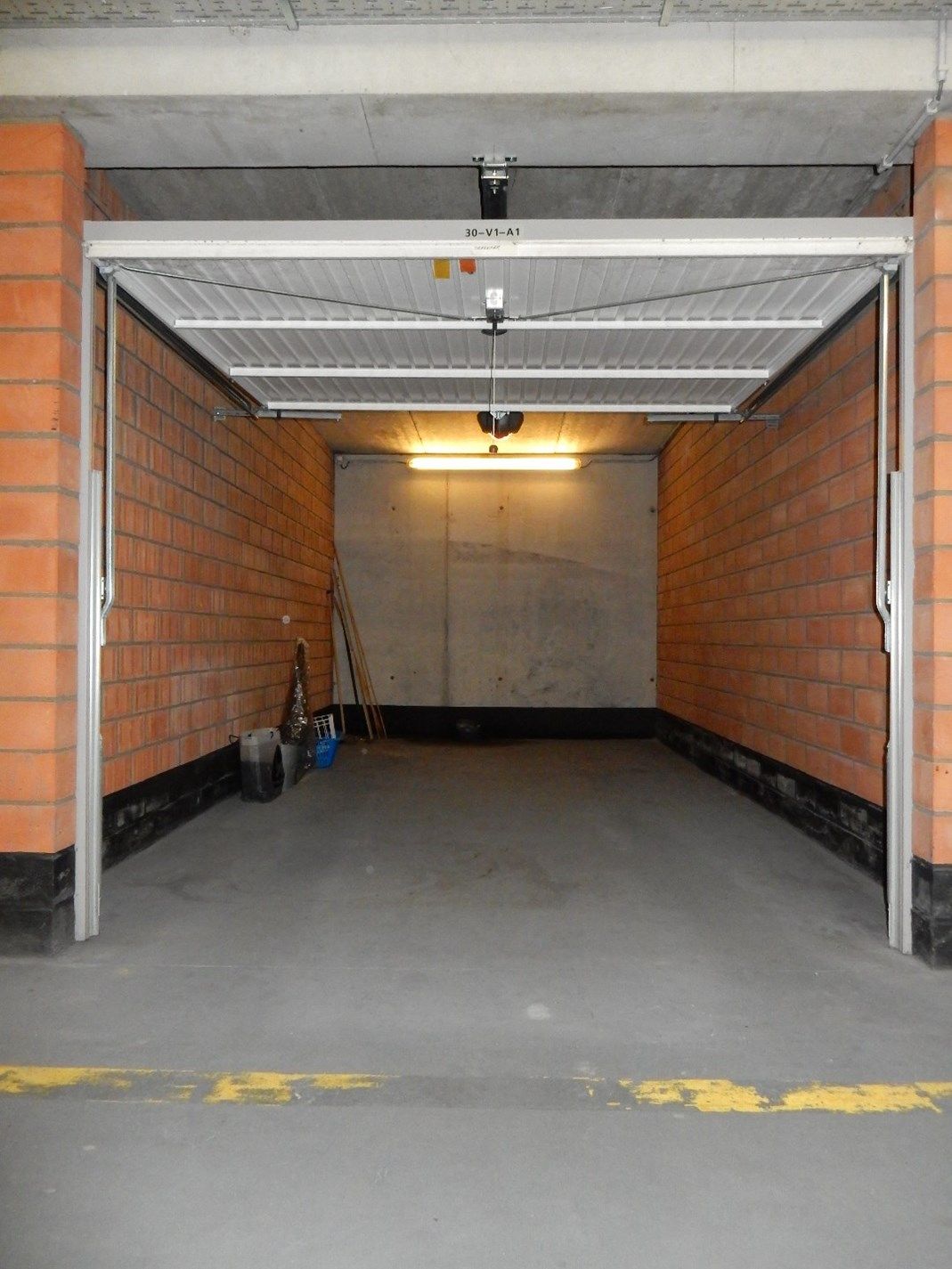 Garage te huur Dorpsstraat 30 - - 8490 Jabbeke