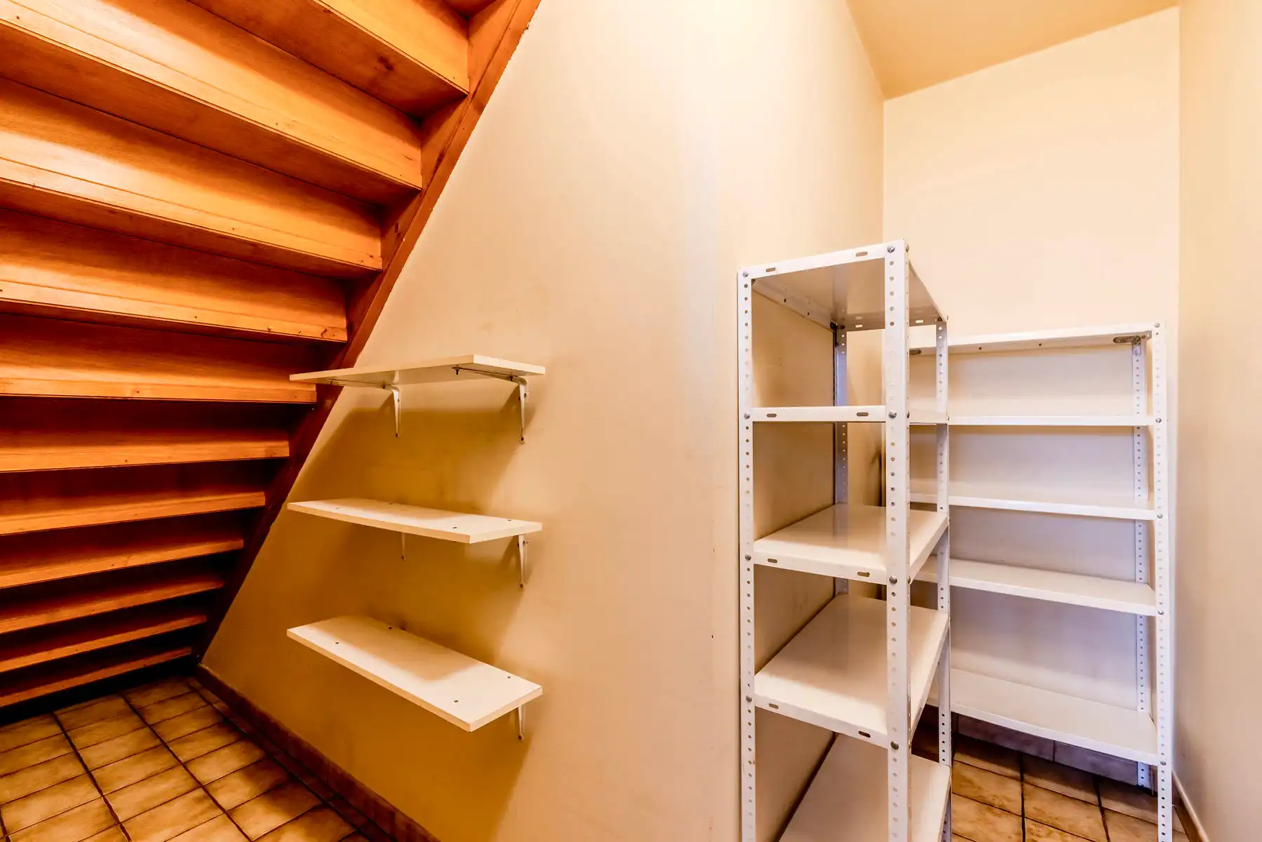 Open bebouwing met 3slpk, tuin en garage foto 15