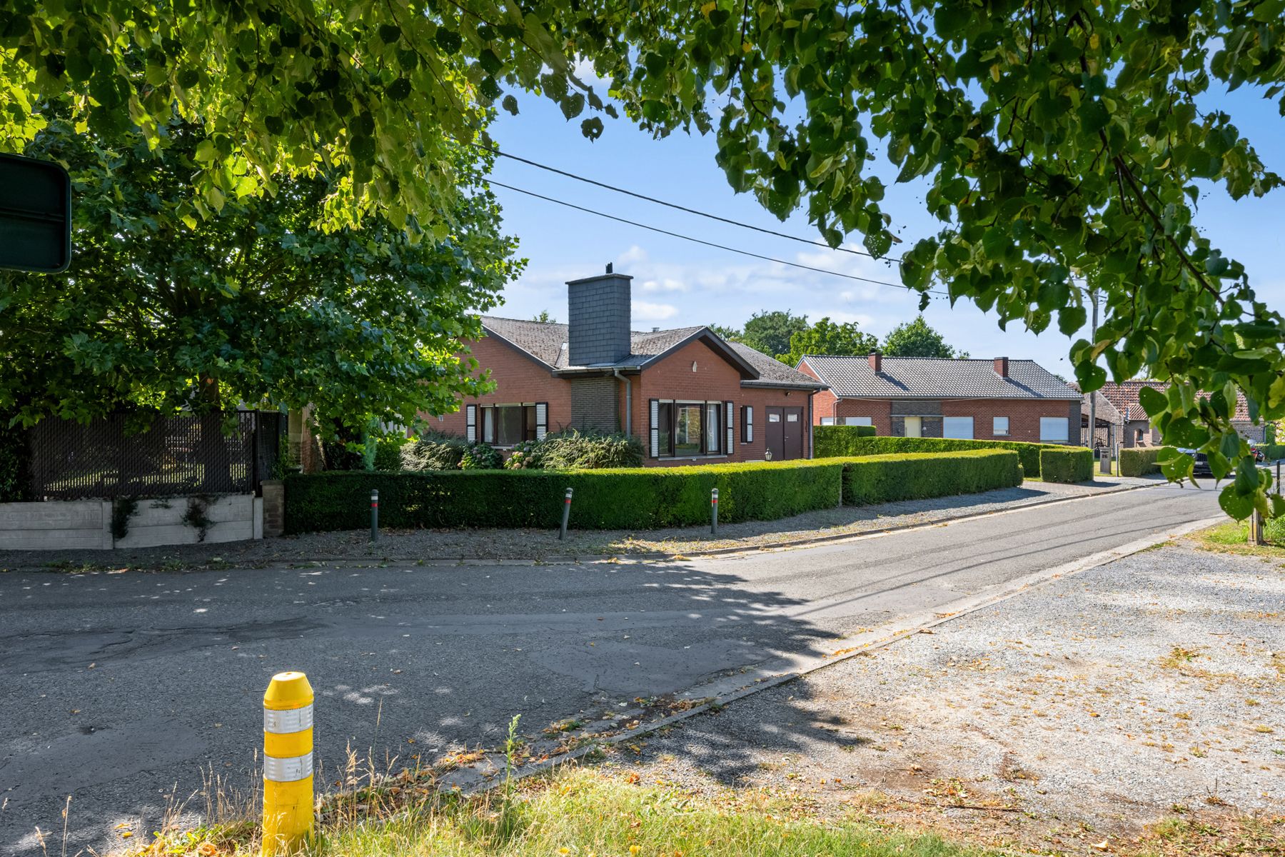 BOTTELARE: te renoveren woning met zuidwest gerichte tuin foto 3