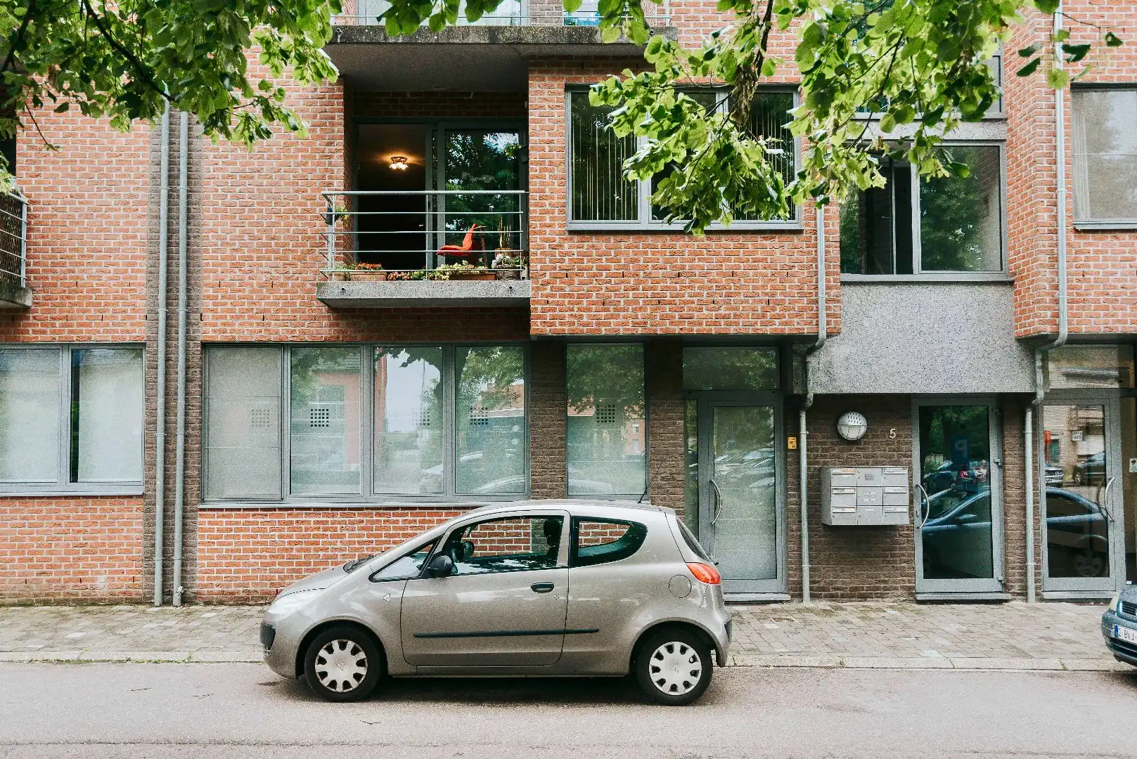 Appartement  met 2 slpk op 1e verdiep met lift  foto {{pictureIndex}}