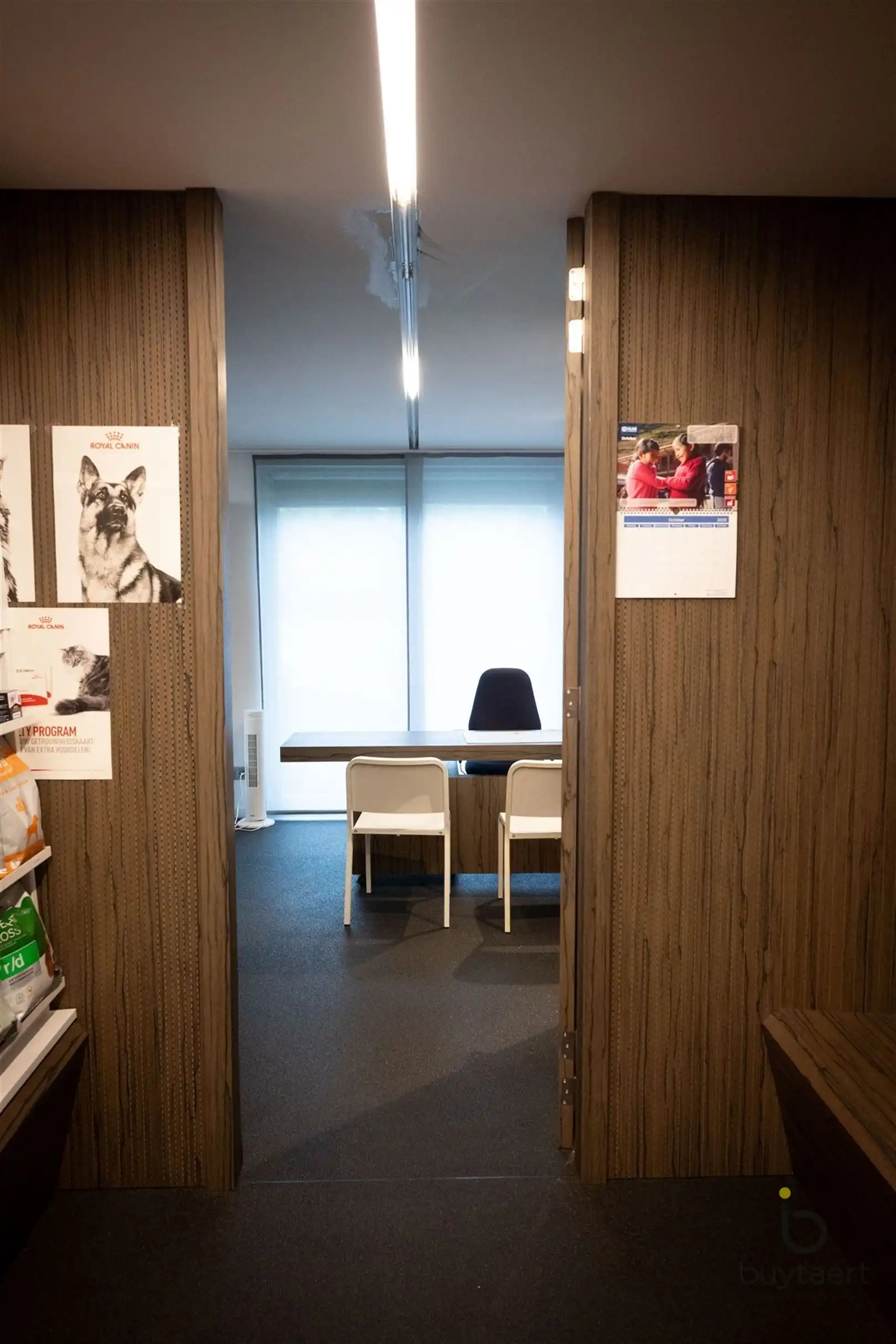 RUIME EN LICHTRIJKE PRAKTIJK IN GELIJKVLOERSAPPARTEMENT MET PRIVÉ-TUIN foto 7