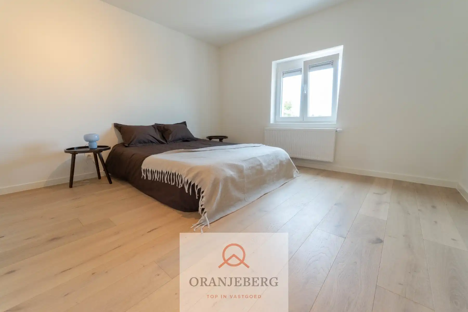 Lichtrijke gerenoveerde woning foto 25