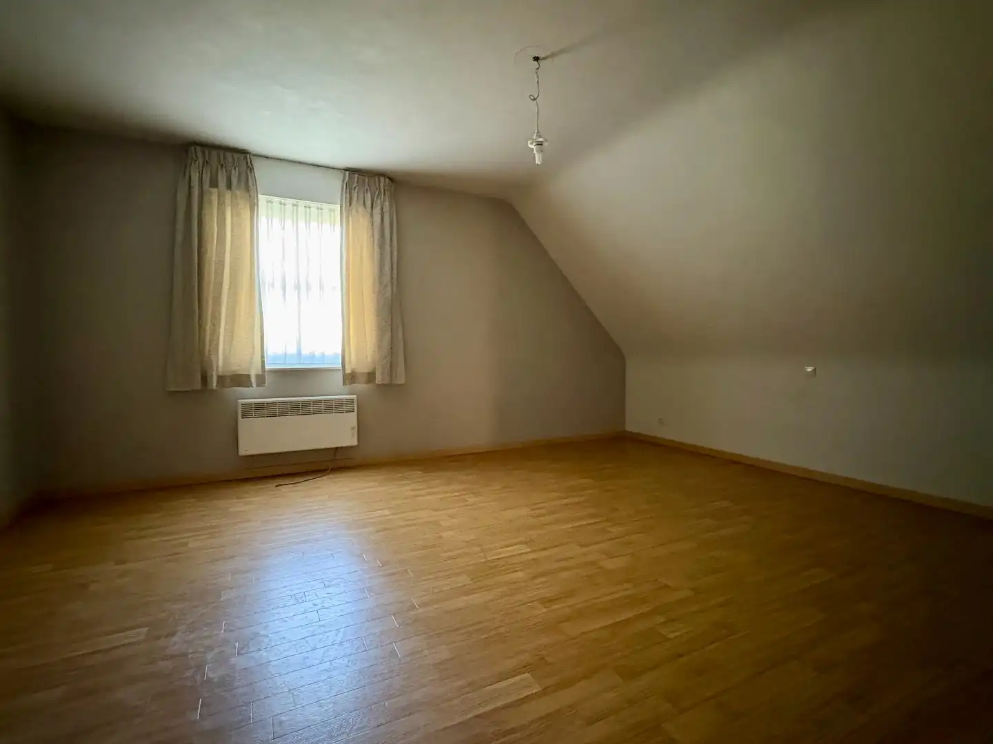 Alleenstaande woning te huur in Beveren-Leie foto 8