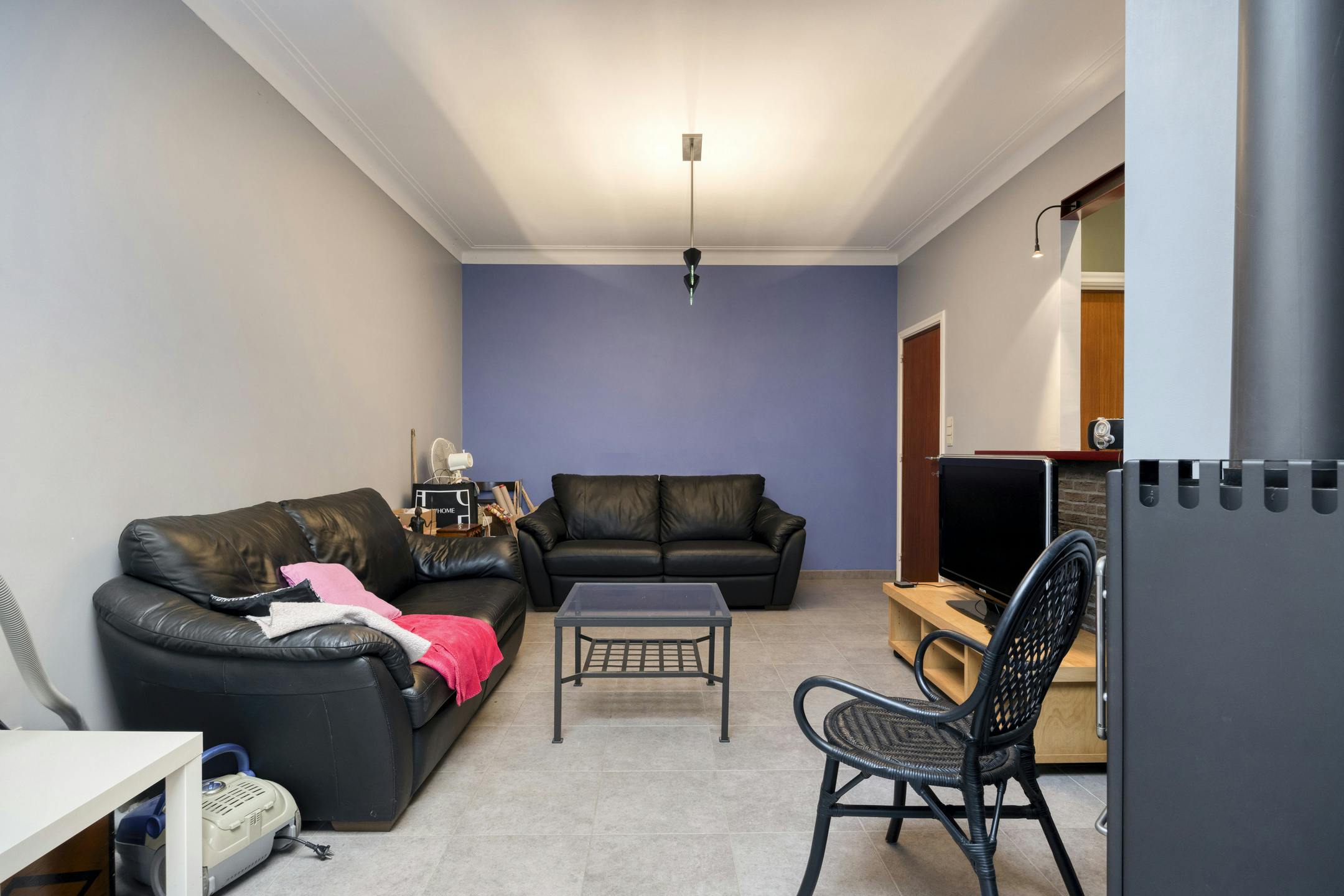 Ruim huis te koop Merksem met garage en zonnige tuin foto 7