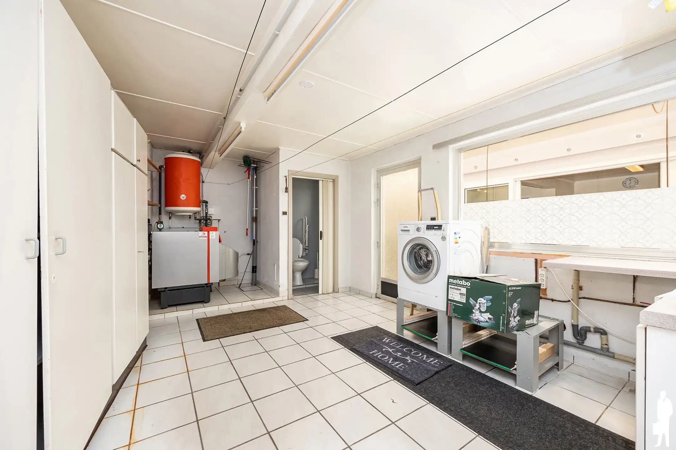 Zeer ruime gezinswoning met 4 slaapkamers op rustige ligging foto 8