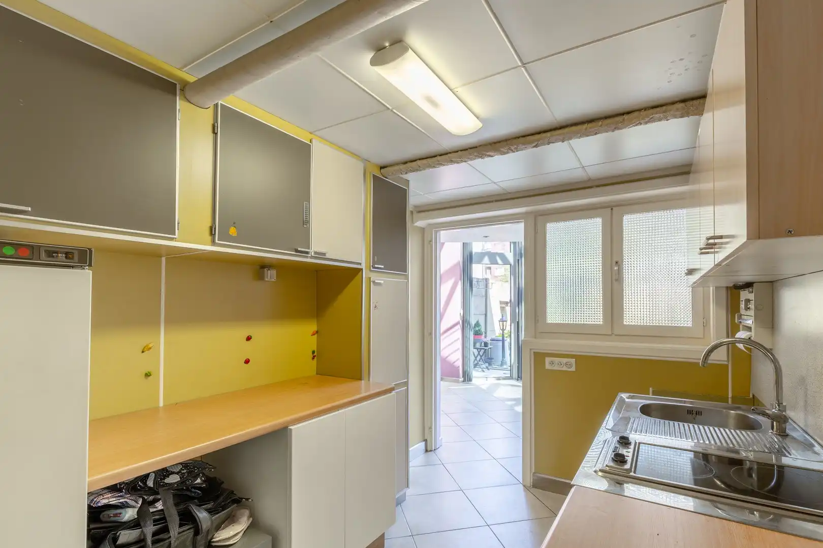 Zeer lichtrijke woning met unieke veranda foto 5