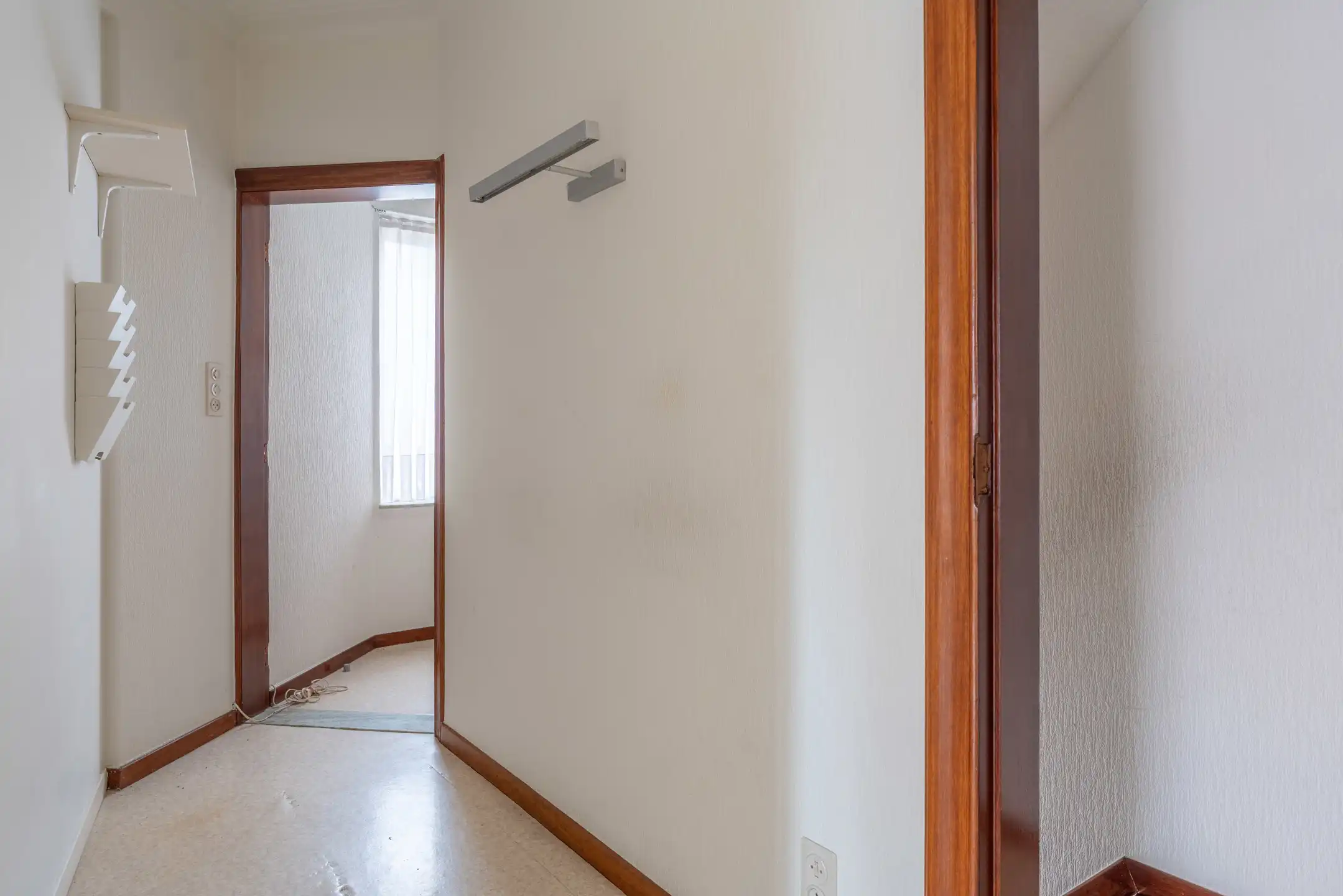 Te renoveren woning mét 1 slpk en garage op toplocatie te Turnhout  foto 14