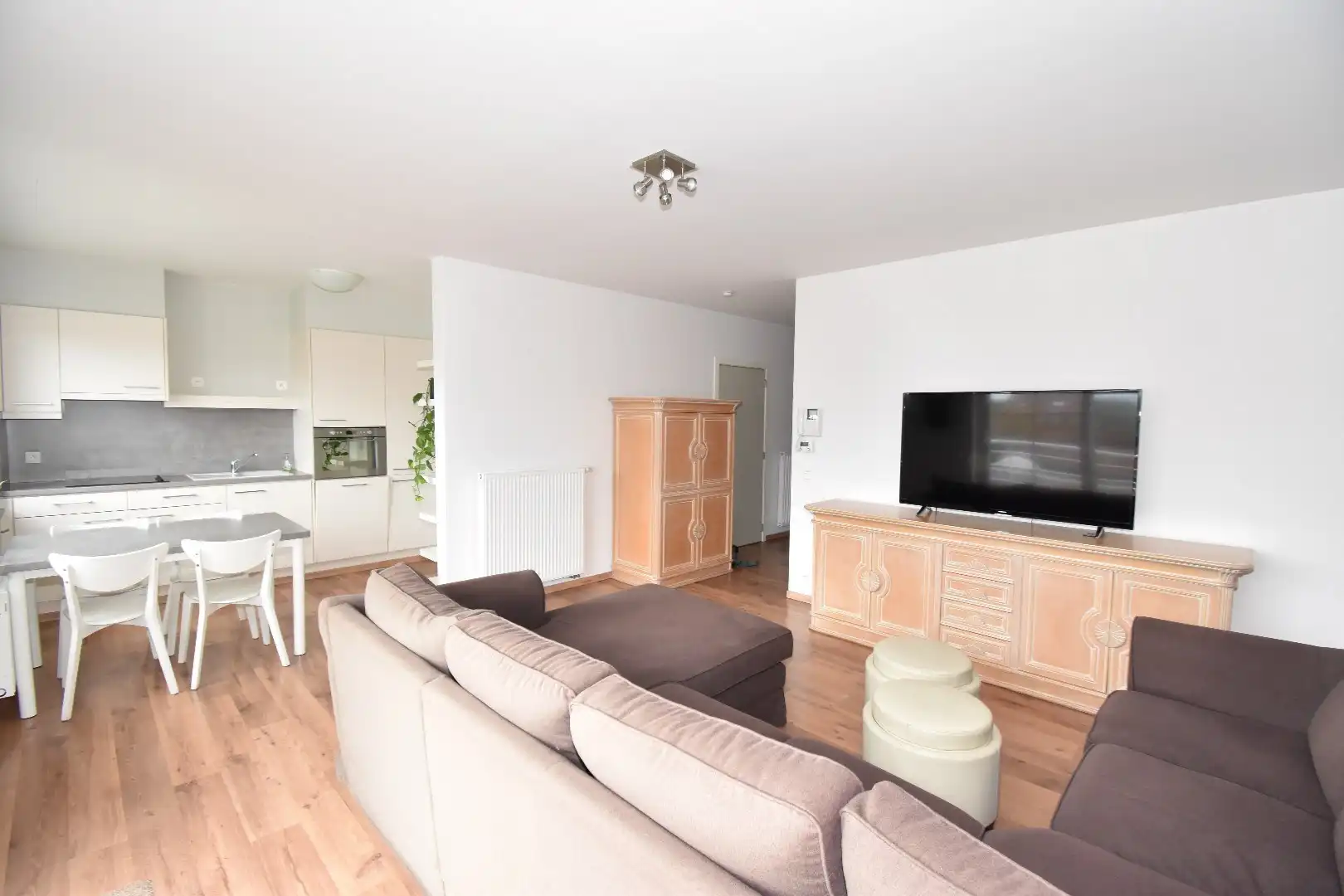 Appartement met mooi terras foto 13