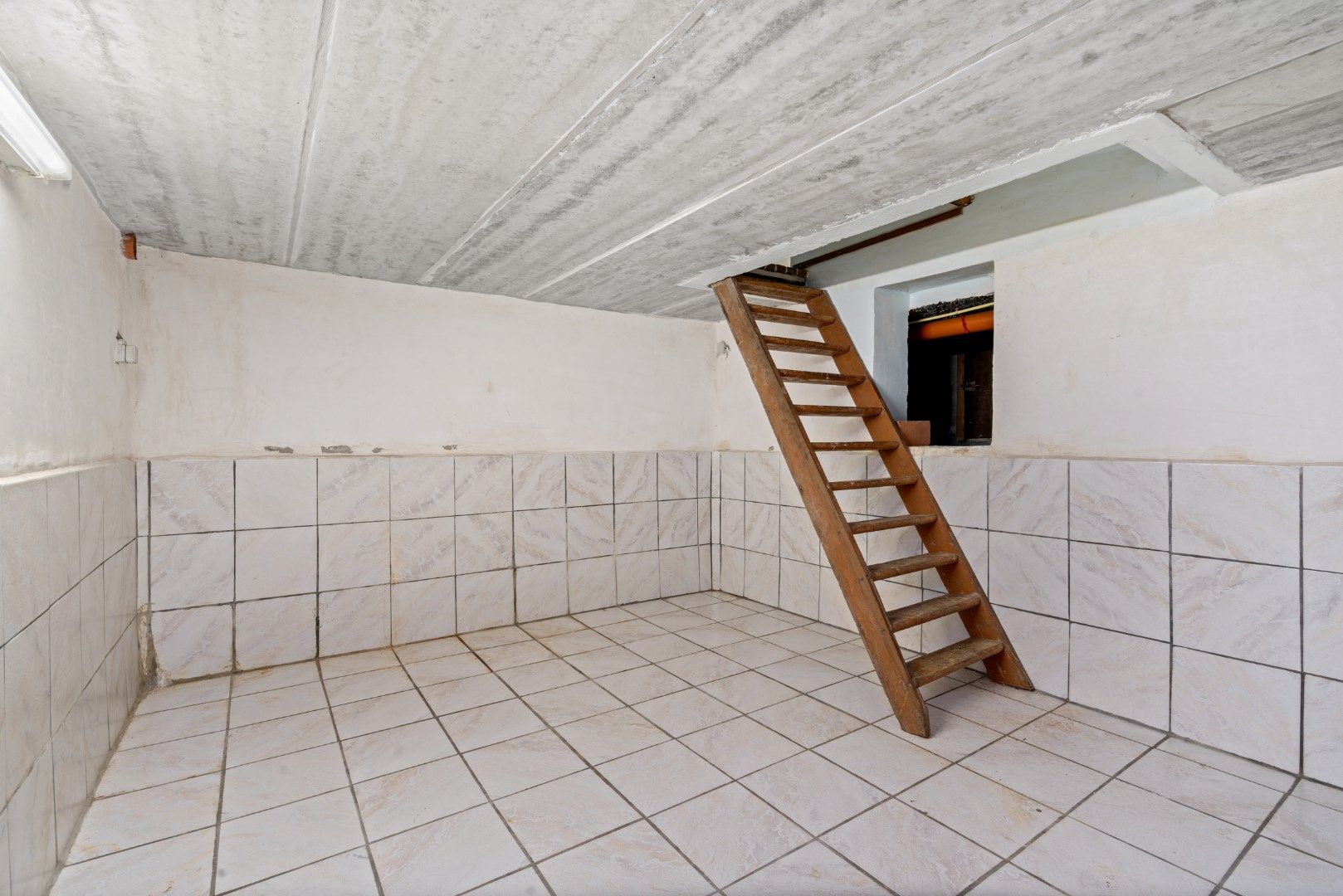 Te koop te Moerbeke – Ruime open bebouwing met 3 slaapkamers, open zolder, tuin en garage foto 15