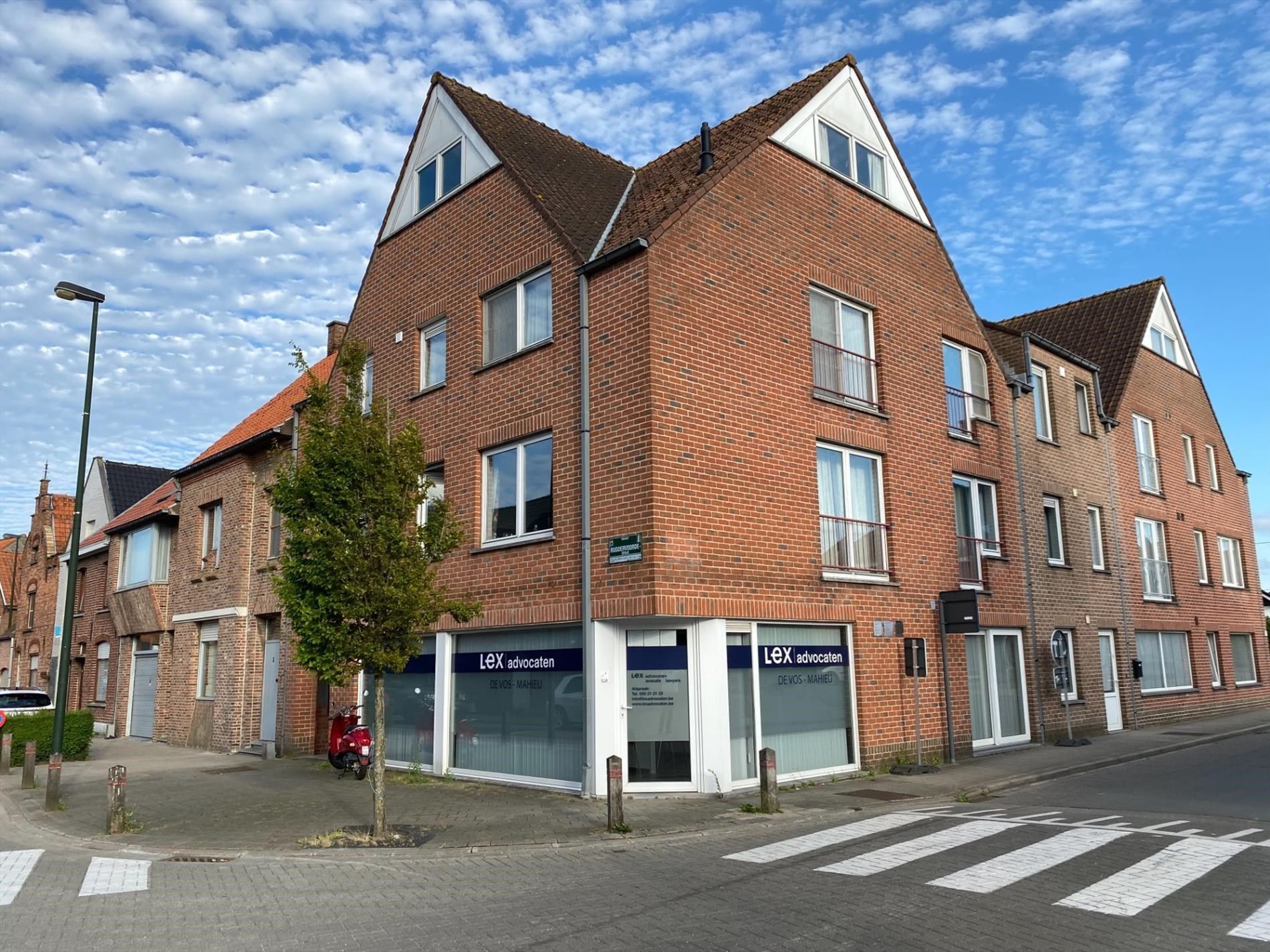 Appartement met 1 slaapkamer in centrum Torhout foto {{pictureIndex}}