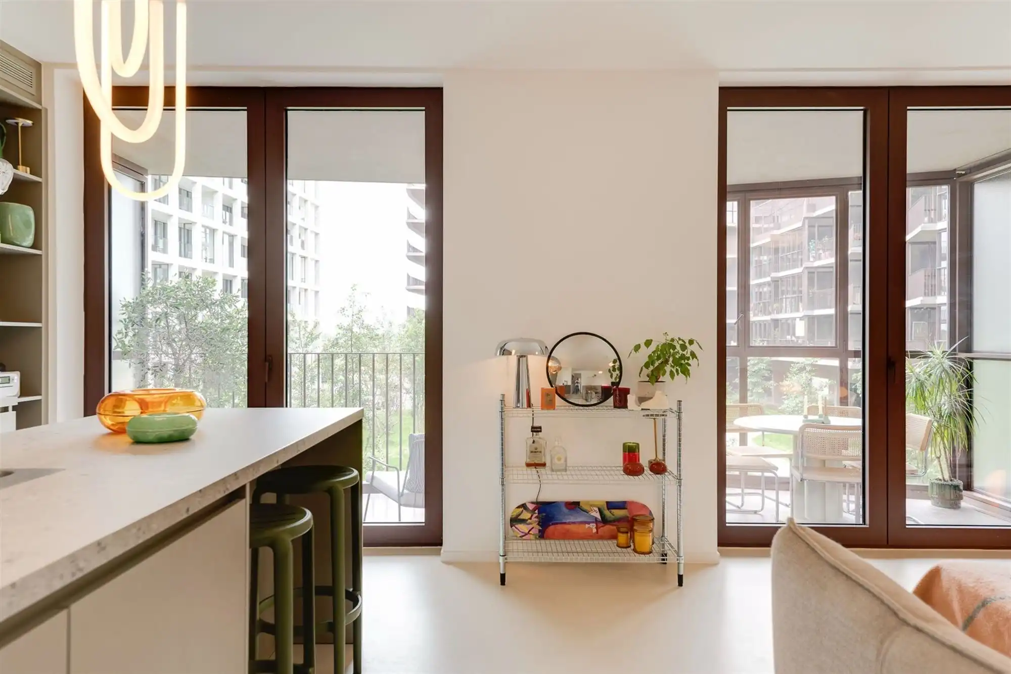 Hoogwaardig afgewerkt appartement met twee slaapkamers foto 3