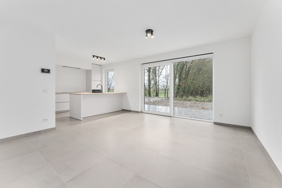 Moderne woningen op een rustige en groene ligging te Zarren. foto 5