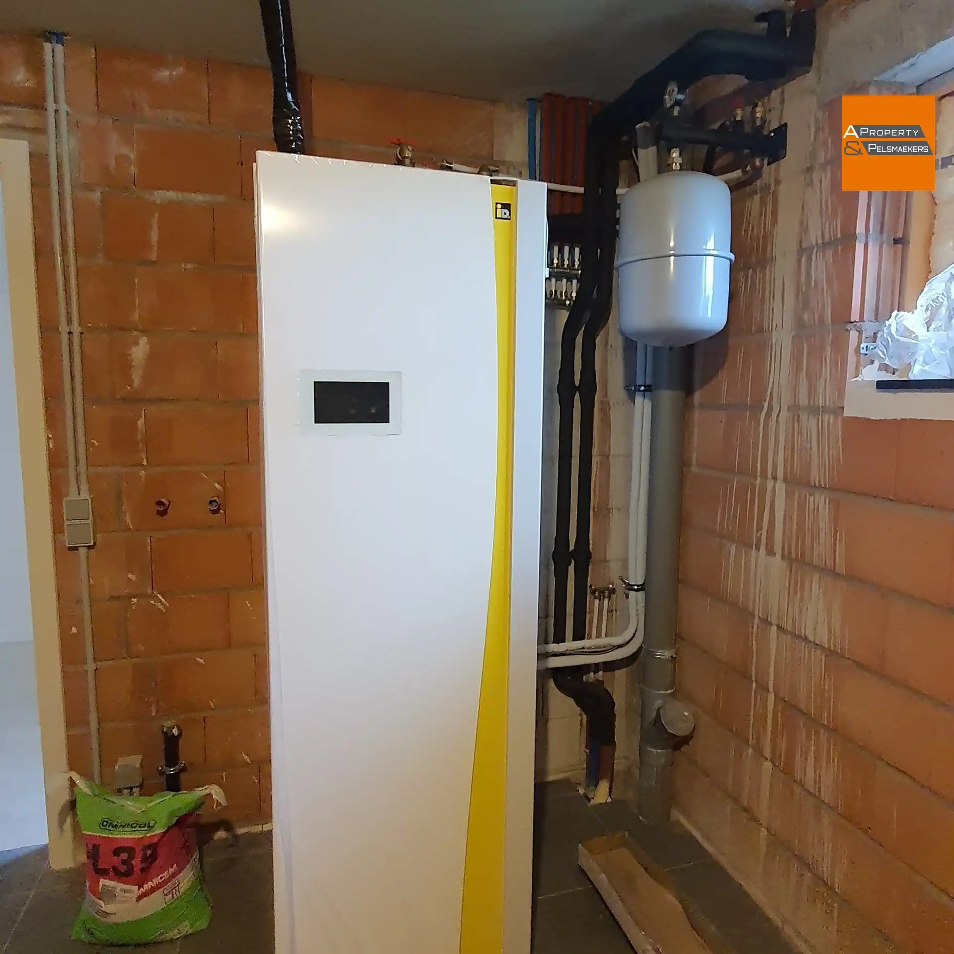 Nieuwbouwwoning met 4 slaapkamers en prachtig zicht op velden en bos foto 18