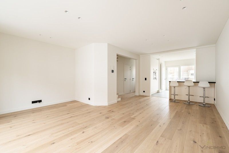 Prachtig gerenoveerd  energiezuinig duplexappartement op wandelafstand van de zee foto 6