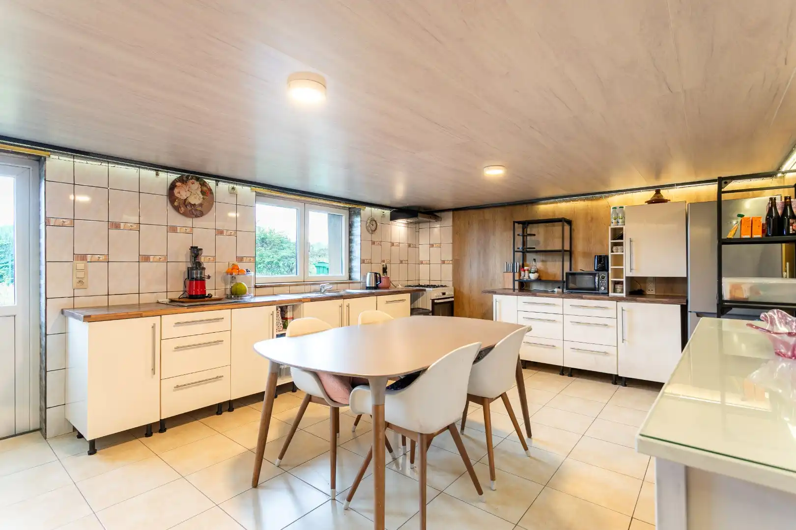 Unieke eigendom met twee woningen op een ruim perceel van 3.130 m² te Galmaarden foto 6
