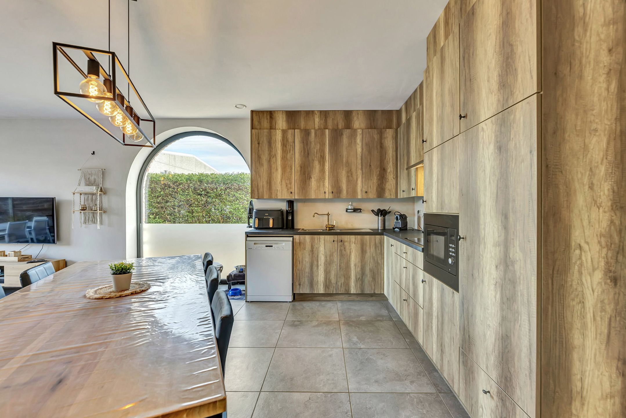 Toppertje in landelijke stijlvolle architectuur foto 6