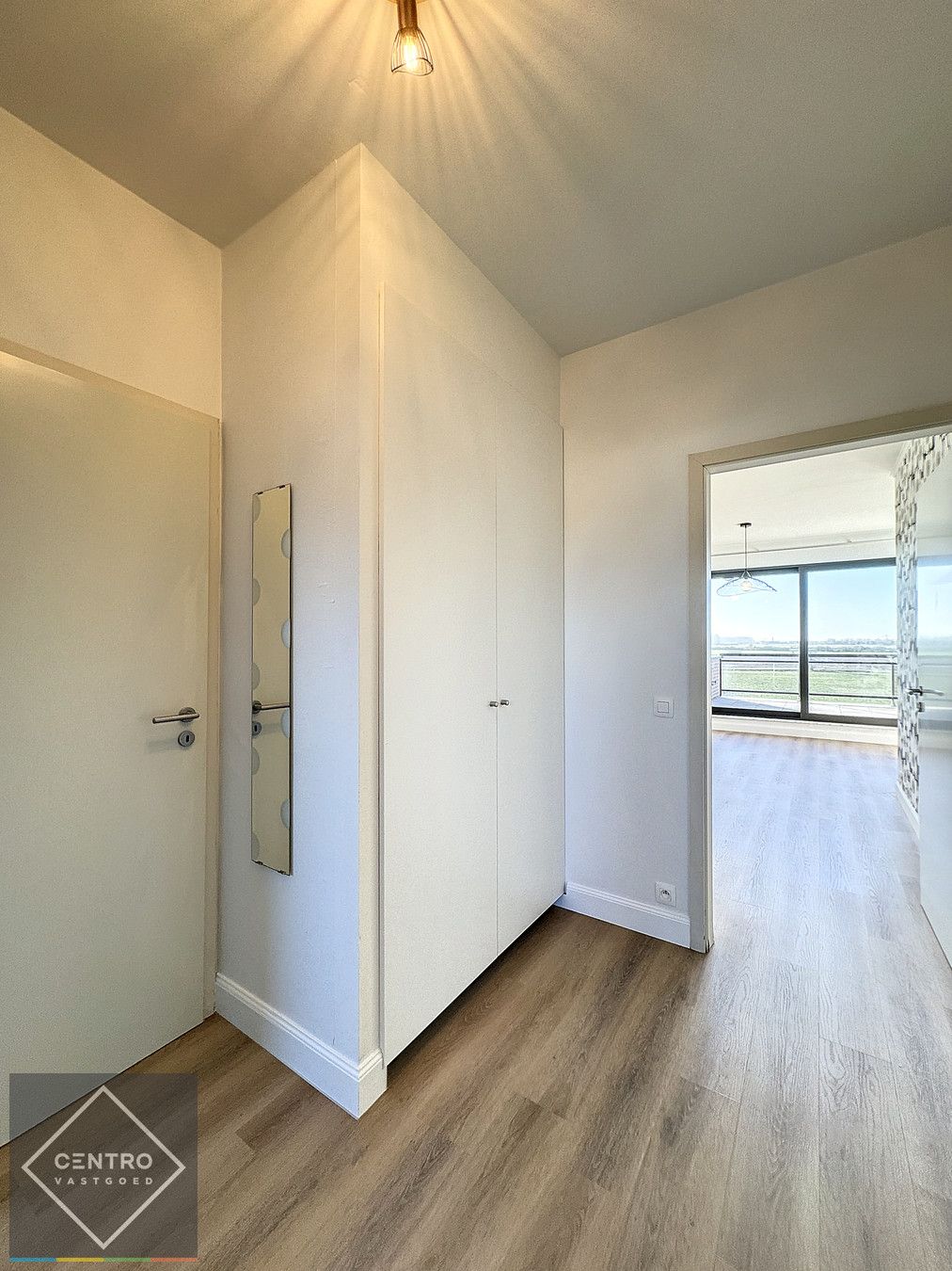 LEUK dakappartement met 2 slpks en garage met FANTASTISCH UITZICHT! foto 12