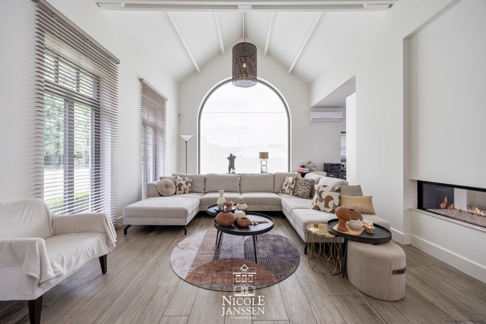 Exclusieve, karaktervolle villa foto 4