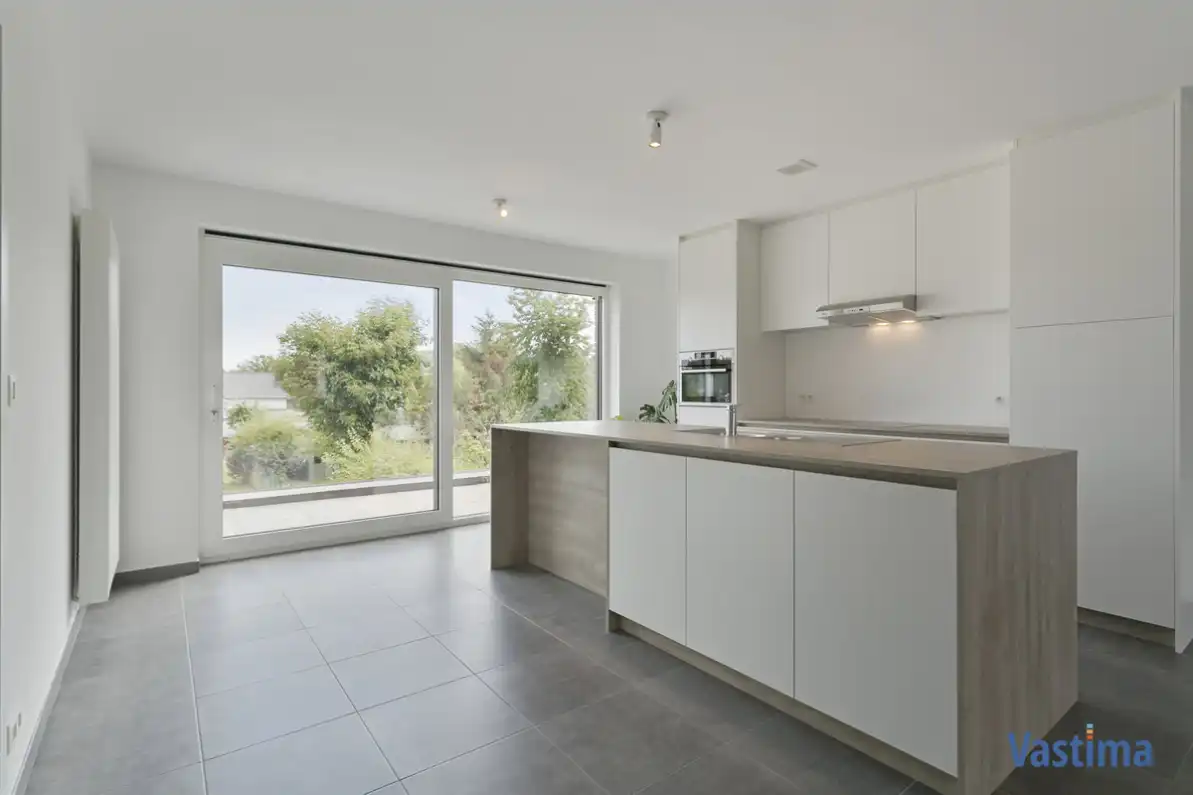 Rustig gelegen nieuwbouwappartement met 3 slaapkamers en staanplaats foto 6