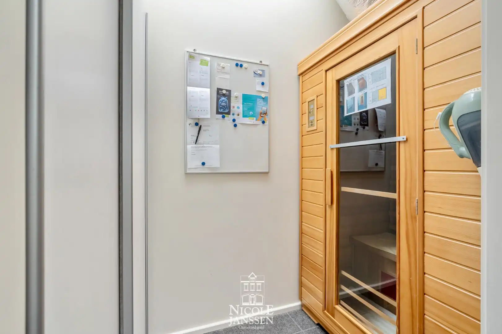 Prachtig luxeappartement met twee slaapkamers en ruim terras nabij centrum  foto 13