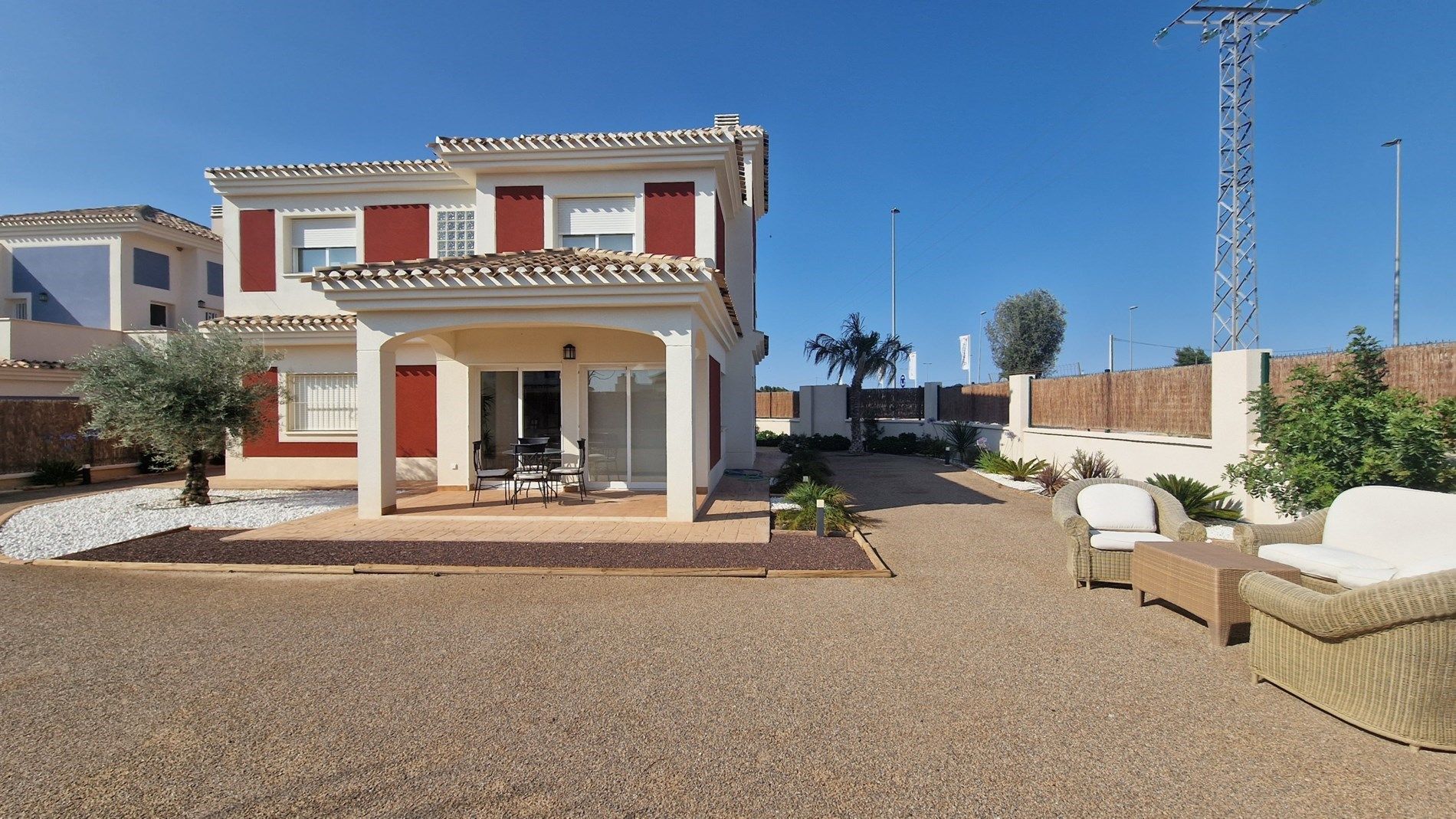 Ruime vrijstaande villa's verdeeld over twee verdiepingen in Lorca, Murcia foto 15