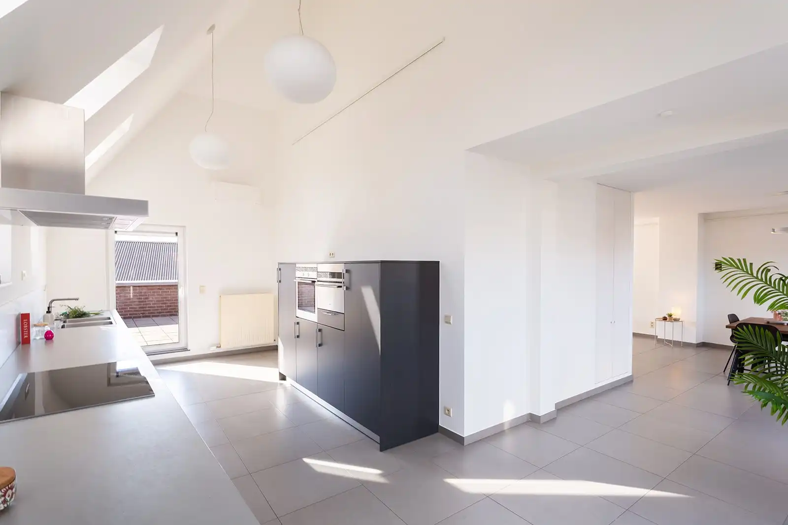 Lichtrijk duplex penthouse met uitzonderlijk terras foto 6