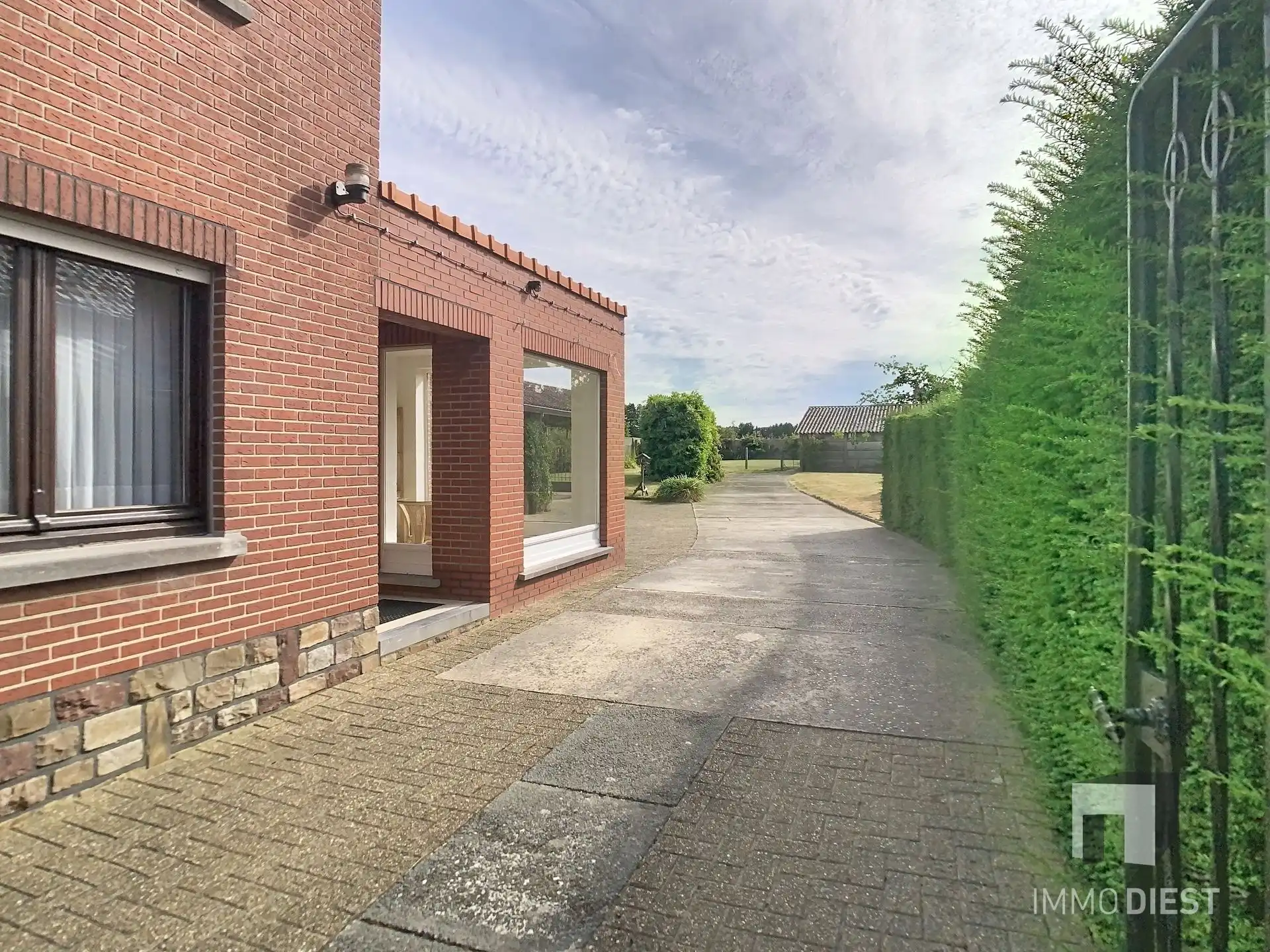 Landelijke gezinswoning met stal en mooie mogelijkheden op rustige locatie foto 22
