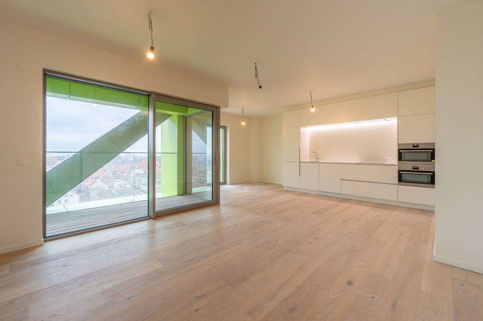 Lichtrijk appartement met panoramische zichten - zeezicht foto 2