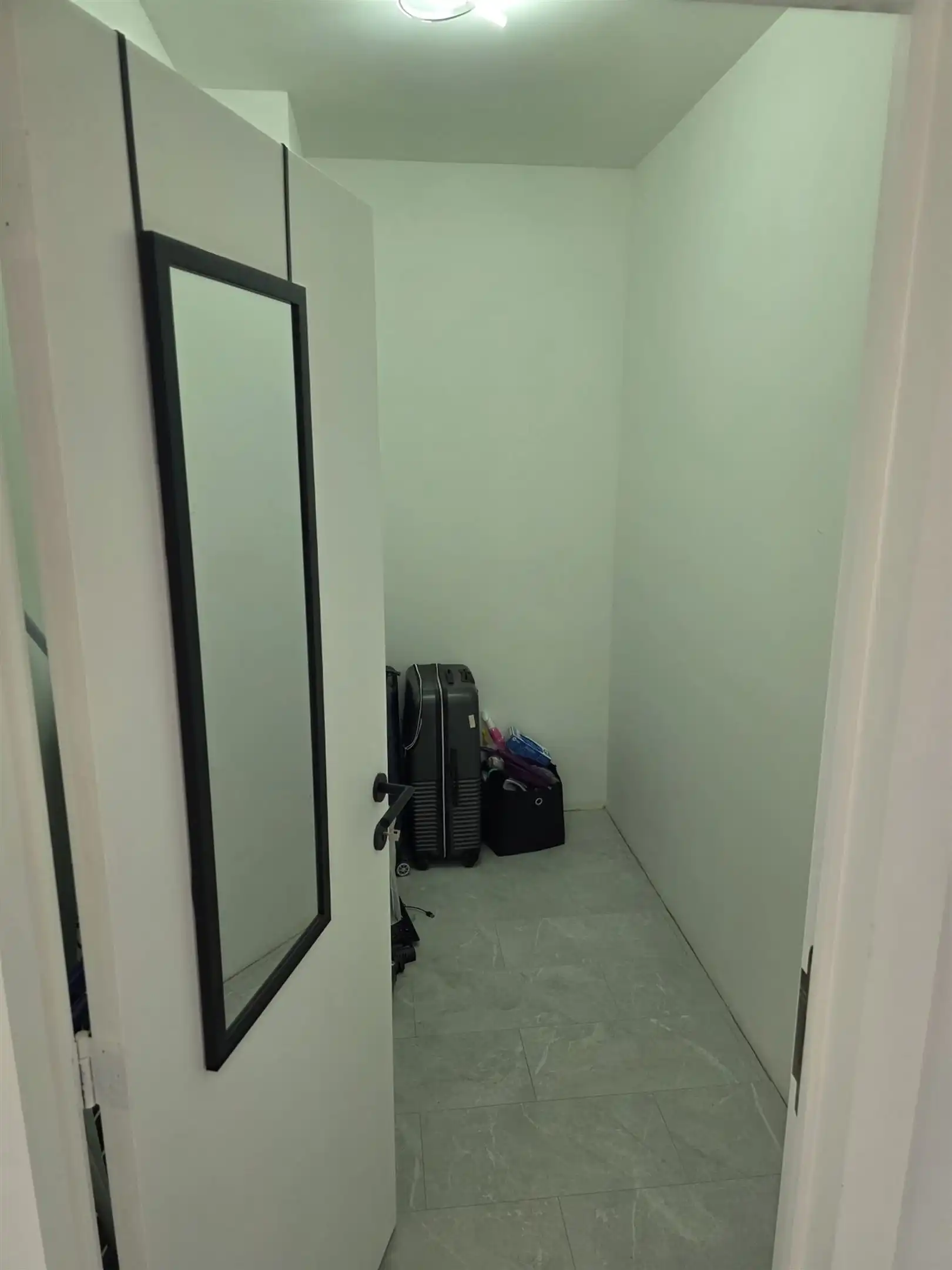 Lichtrijk appartement, centrum Wilrijk foto 13