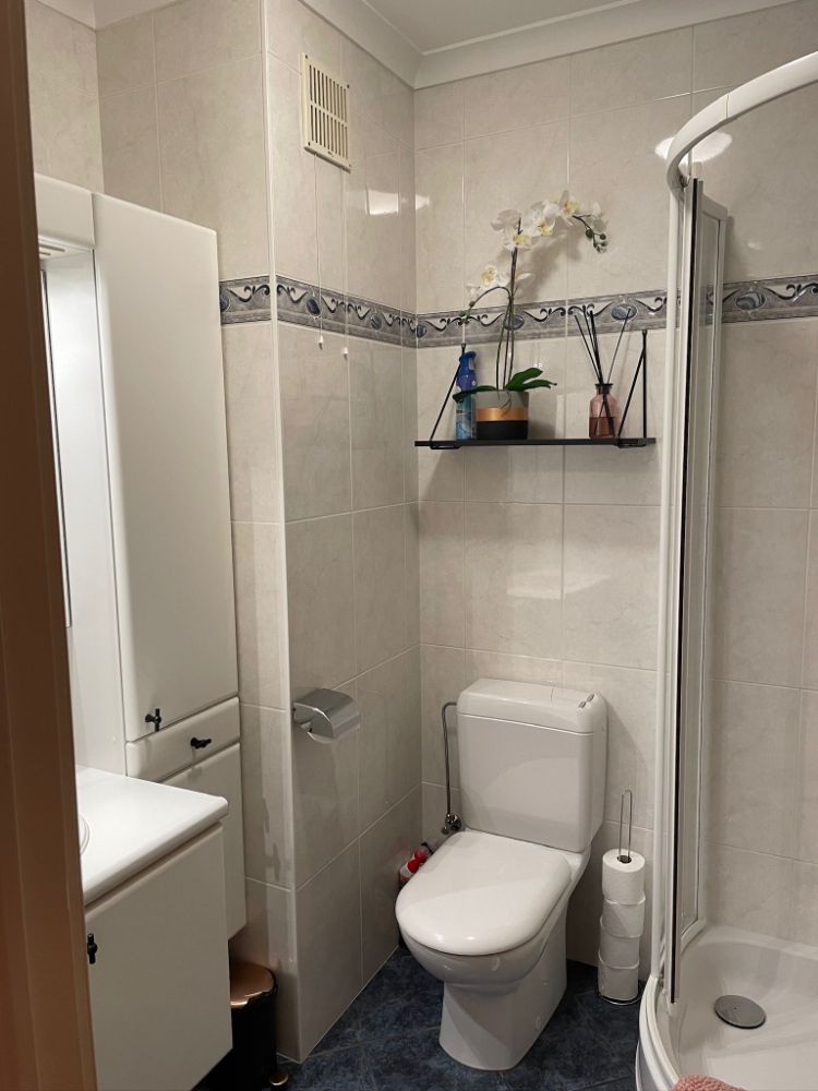 Instapklare studio met prachtig zeezicht foto 20