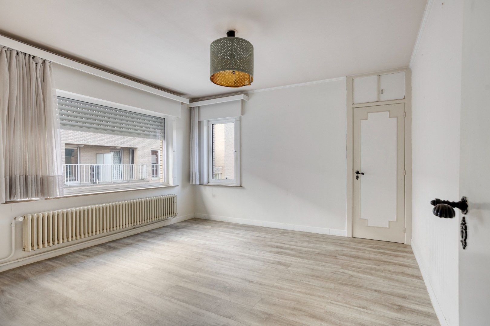 Leuke, halfopen woning met 3 slaapkamers, garage en tuin! foto 17