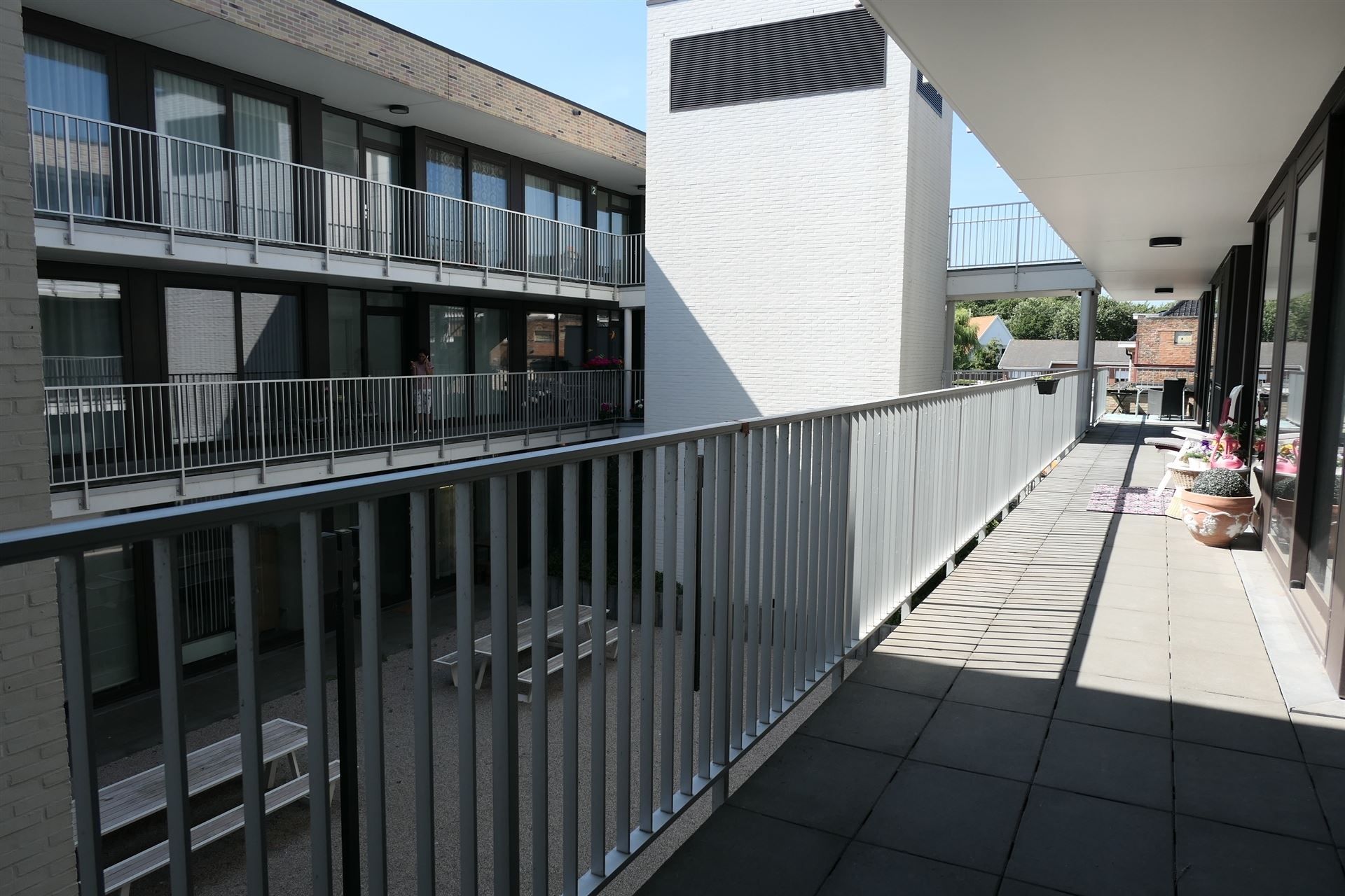 RECENT / 1 SLPK / MET STAANPLAATS foto 11