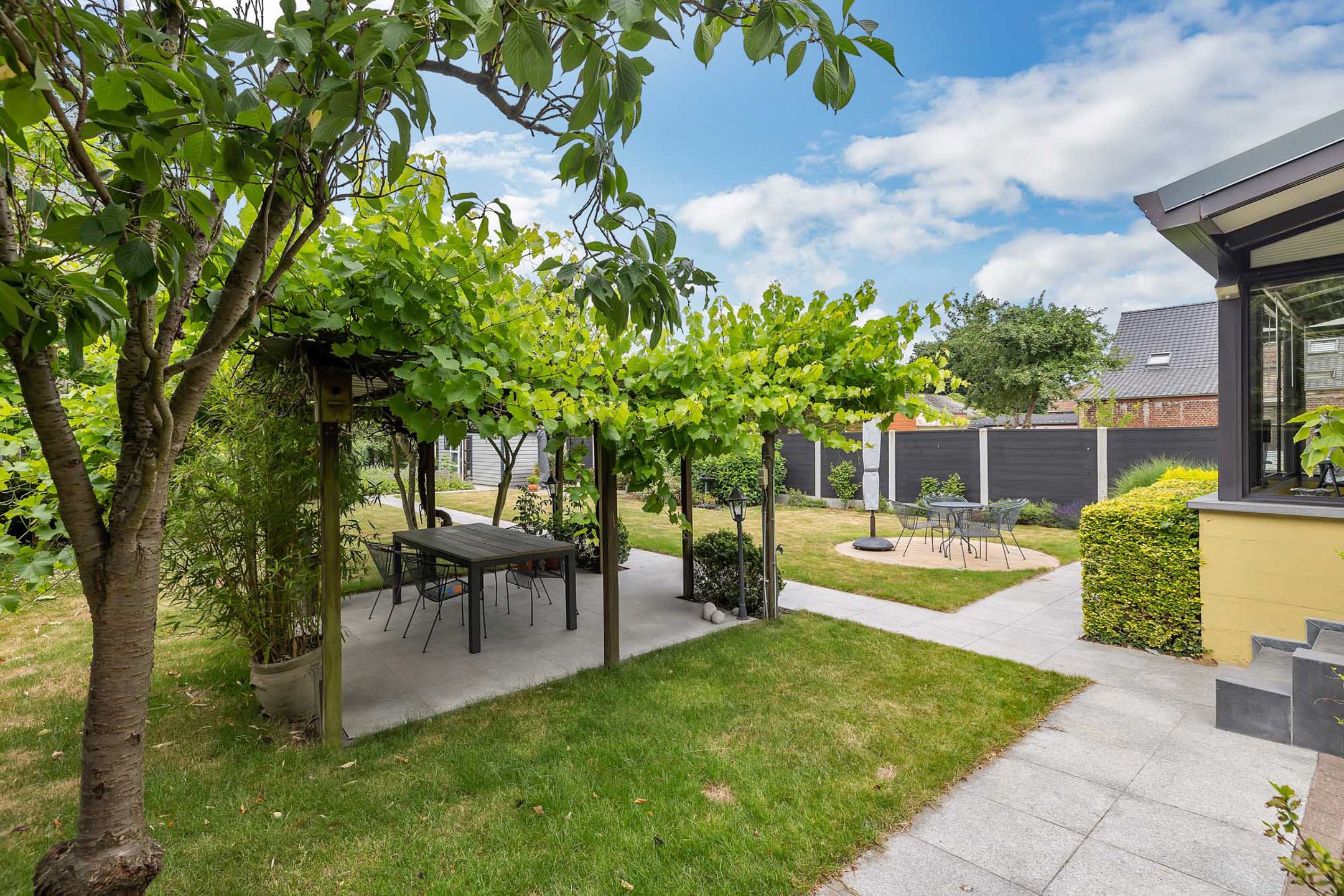Gezellige, instapklare woning met ruime tuin foto 21
